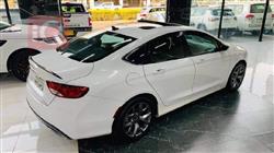 Chrysler 200